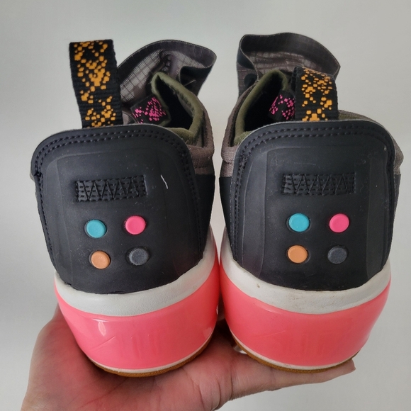 Nike Air Max Dia Winter Cargo Khaki pink size 8. - Picture 6 of 10